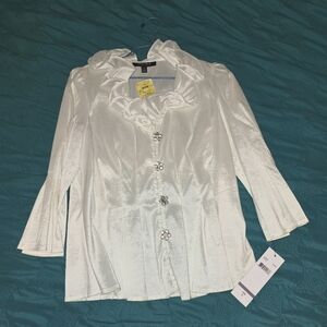 Party blouse for the holidays! Taffeta size 6 no stretch. NWT